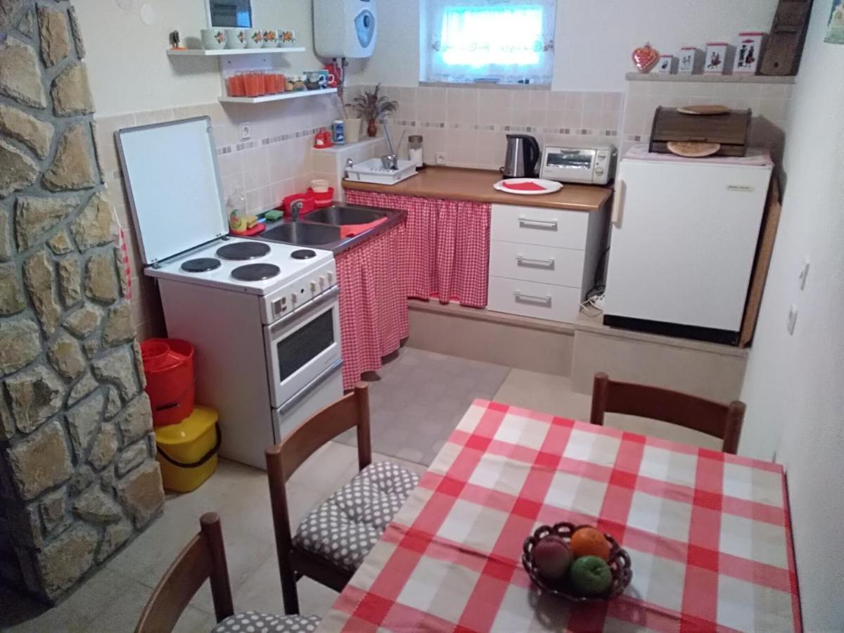 Apartman Tri Palme Gabonjin Kamer foto